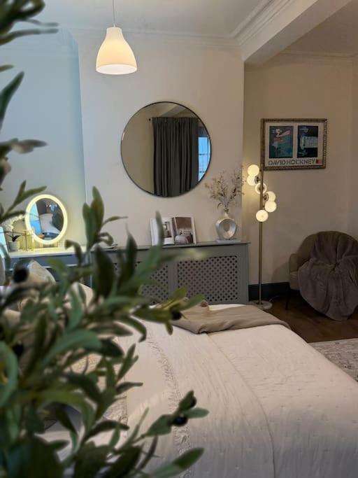 Luxury 3Br In Tunbridge Wells Lägenhet Exteriör bild